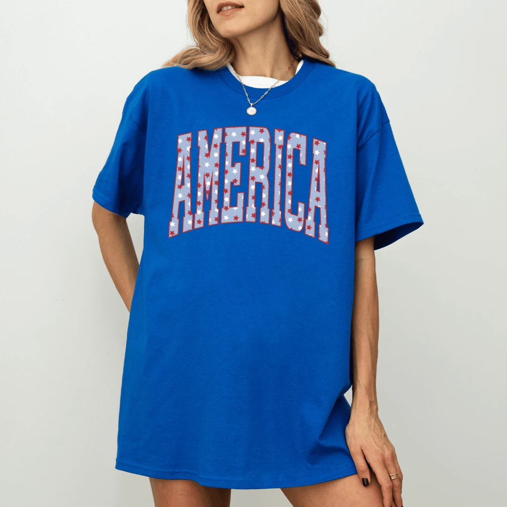 Retro America 4th of July T-Shirt – Patriotic Gift for Her - detail view