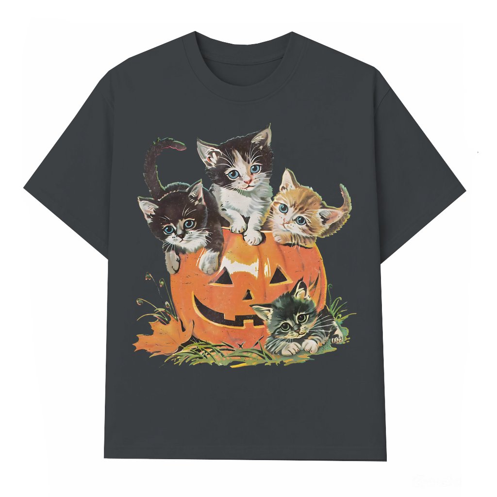 Vintage 90s Cat Spooky Pumpkin T-shirt – Halloween Gift for Men Women Retro Cute - front view