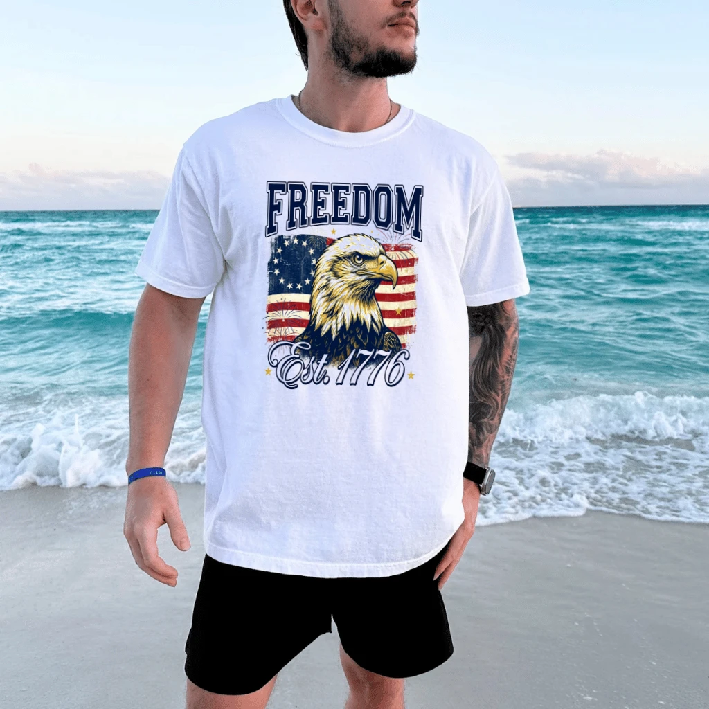 Vintage Freedom est 1776 USA Patriotic Eagle T-Shirt - 250th Anniversary Gift for Him - detail view