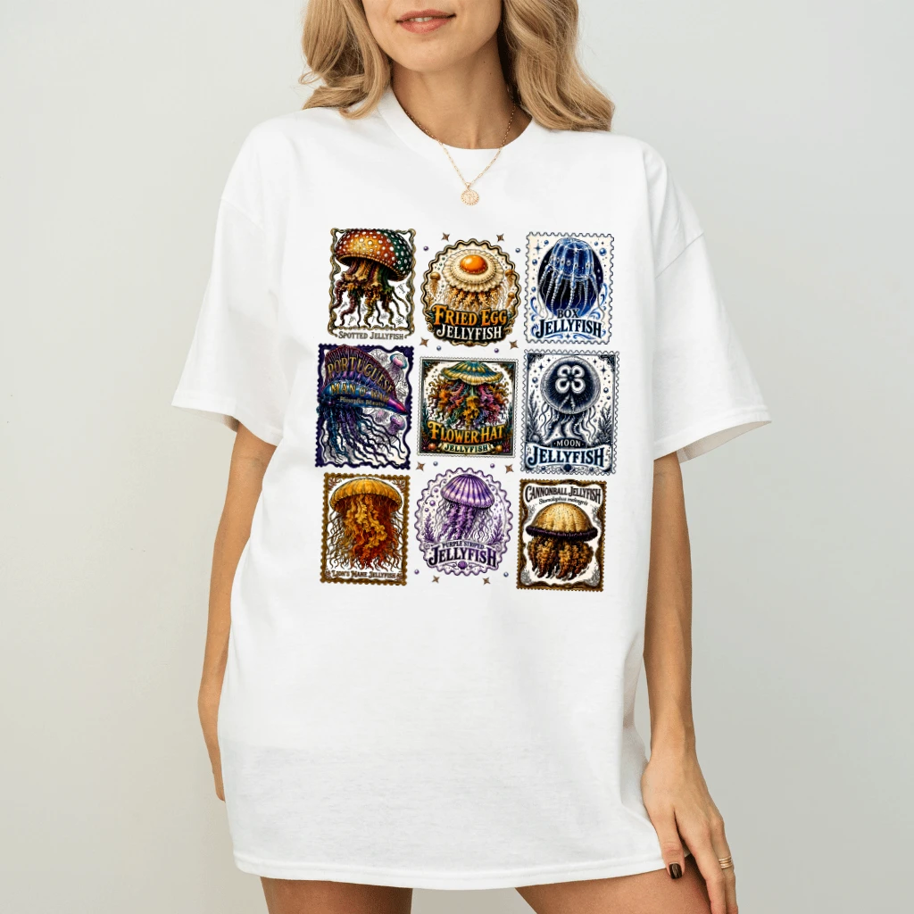 Vintage 90s Lion's Mane Jellyfish T-Shirt - Funny Marine Life Gift for Ocean Animals Lover - back view