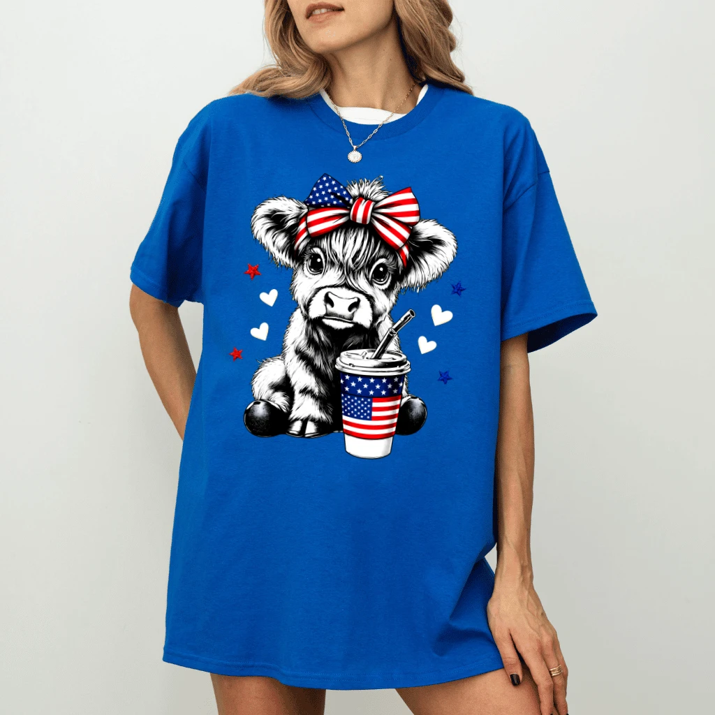 Highland Cow 4th of July T-Shirt - Cute Farm Animal Independence Day Gift for Her - detail view