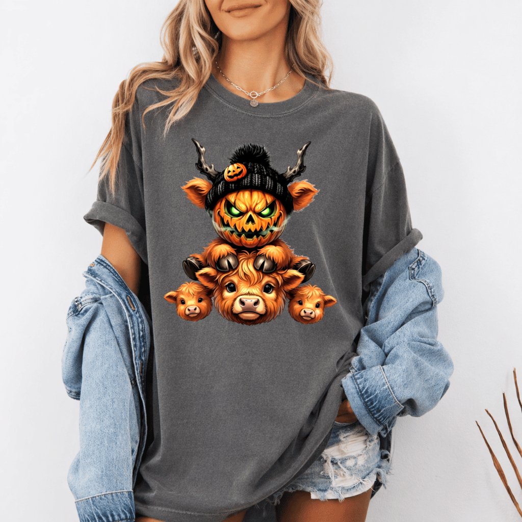 Comfort Colors Scary Jack-o-lantern Halloween Highland Cow Shirt| Spooky Halloween Gift for Cow Lovers - detail view
